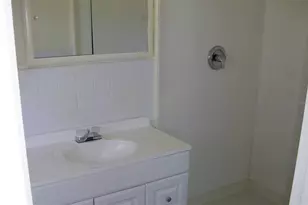 2619 Sunnyside St, Sarasota, FL 34239 - Photo 13