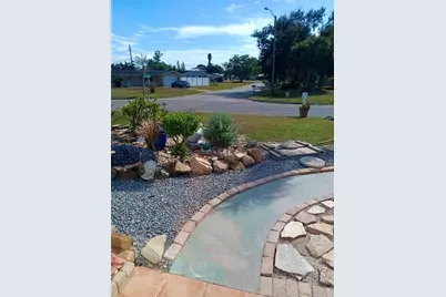 3001 Eden Mills Dr, Sarasota, FL 34237 - Photo 37