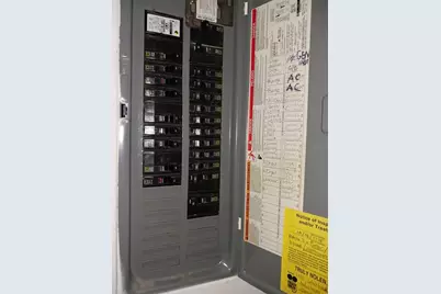 3001 Eden Mills Dr, Sarasota, FL 34237 - Photo 59