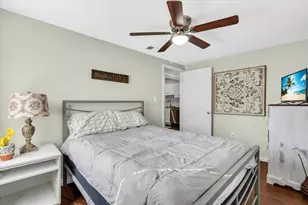 719 35th St W, Bradenton, FL 34205 - Photo 19