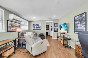 719 35th St W, Bradenton, FL 34205 - Photo 29