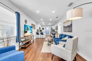 719 35th St W, Bradenton, FL 34205 - Photo 7