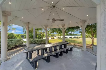 510 45th Street E, Bradenton, FL 34208 - Photo 23