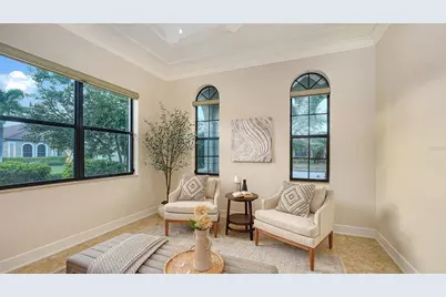3706 80th Drive E, Sarasota, FL 34243 - Photo 13