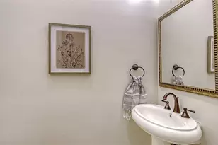 3706 80th Dr E, Sarasota, FL 34243 - Photo 35