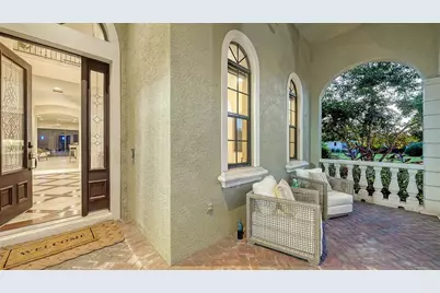 3706 80th Drive E, Sarasota, FL 34243 - Photo 5