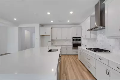 7578 Seahawk Avenue, Sarasota, FL 34241 - Photo 9