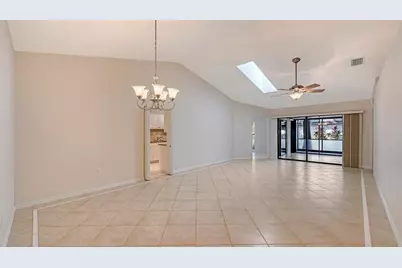 4799 Oak Forest Drive W #43, Sarasota, FL 34231 - Photo 5