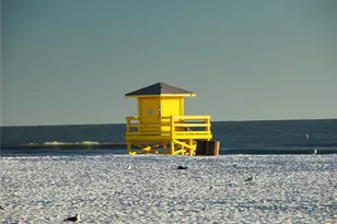 4799 Oak Forest Dr W, Sarasota, FL 34231 - Photo 39