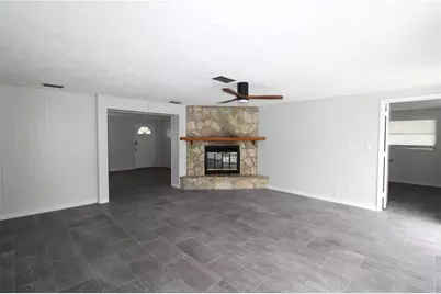 7464 Cass Circle, Sarasota, FL 34231 - Photo 15