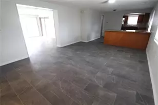 7464 Cass Cir, Sarasota, FL 34231 - Photo 11