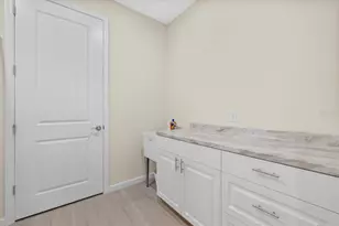 6835 Chester Trail, Bradenton, FL 34202 - Photo 7