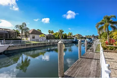 525 Mast Drive, Bradenton, FL 34208 - Photo 3