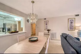 5655 Sheffield Greene Cir, Sarasota, FL 34235 - Photo 3