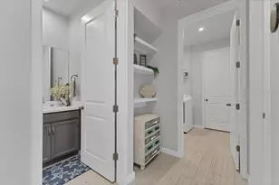 11651 Sistine Ln, Venice, FL 34293 - Photo 15