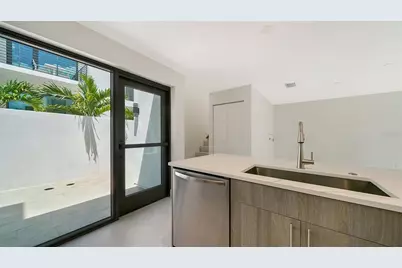 1558 4th Street #210, Sarasota, FL 34236 - Photo 7