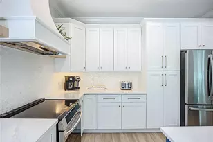 215 64th St, Holmes Beach, FL 34217 - Photo 11