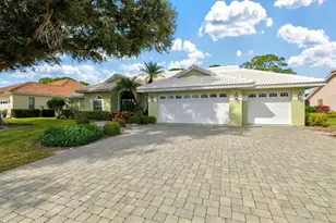 1987 White Feather Ln, Nokomis, FL 34275 - Photo 5