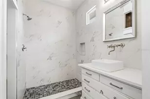 3410 S School Ave, Sarasota, FL 34239 - Photo 23