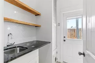 3410 S School Ave, Sarasota, FL 34239 - Photo 19