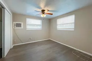 5331 Olive Ave, Sarasota, FL 34231 - Photo 9