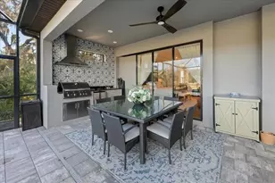 10215 Milky Way Cir, Sarasota, FL 34241 - Photo 9