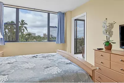 5855 Midnight Pass Road #420, Sarasota, FL 34242 - Photo 23