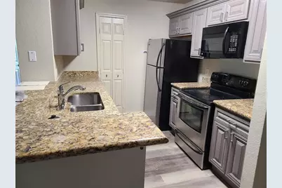 8911 Manor Loop #205, Lakewood Ranch, FL 34202 - Photo 3