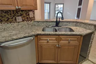 5180 Northridge Rd, Sarasota, FL 34238 - Photo 9