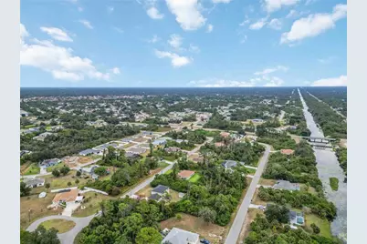 17370 Wellsley Avenue, Port Charlotte, FL 33954 - Photo 5