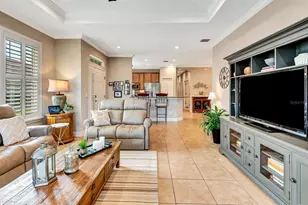 4107 Bridlecrest Ln, Bradenton, FL 34209 - Photo 7