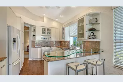 6417 Addington Place, University Park, FL 34201 - Photo 11