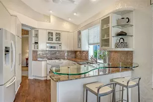 6417 Addington Pl, University Park, FL 34201 - Photo 11