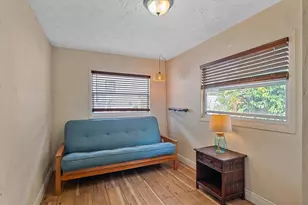 2313 Loma Linda St, Sarasota, FL 34239 - Photo 19