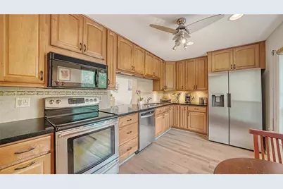 4500 Gulf Of Mexico Drive #206, Longboat Key, FL 34228 - Photo 9