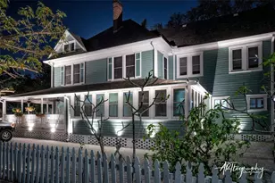 304 15th St W, Bradenton, FL 34205 - Photo 3