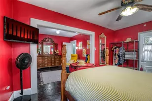 304 15th St W, Bradenton, FL 34205 - Photo 49