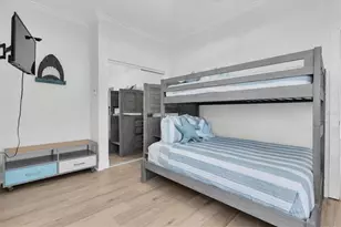 4006 5th Ave, Holmes Beach, FL 34217 - Photo 23