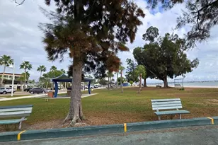 4737 Del Rio Way S, Gulfport, FL 33711 - Photo 45