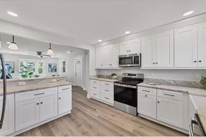 4737 Del Rio Way S, Gulfport, FL 33711 - Photo 11