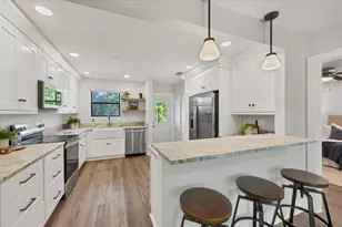 4737 Del Rio Way S, Gulfport, FL 33711 - Photo 13