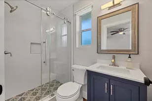 4737 Del Rio Way S, Gulfport, FL 33711 - Photo 21