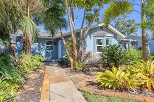 4737 Del Rio Way S, Gulfport, FL 33711 - Photo 3