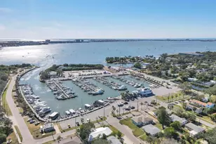 4737 Del Rio Way S, Gulfport, FL 33711 - Photo 37