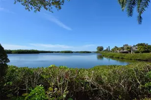 1518 Pelican Point Dr, Sarasota, FL 34231 - Photo 47