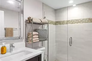 1000 Longboat Club Rd, Longboat Key, FL 34228 - Photo 35