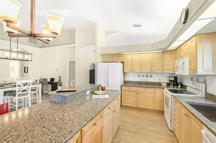 11371 Perico Isle Cir, Bradenton, FL 34209 - Photo 13