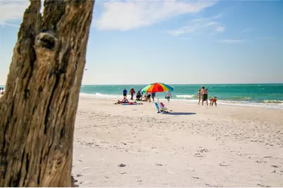 3835 Almeria Court #C1, Sarasota, FL 34239 - Photo 33