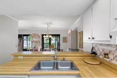 6108 7th Avenue W #6108, Bradenton, FL 34209 - Photo 9