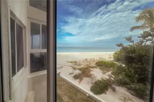 1900 Benjamin Franklin Dr, Sarasota, FL 34236 - Photo 9